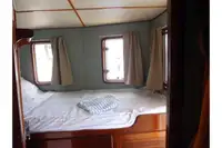 Круизное судно на продажу