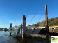Баржа на продажу