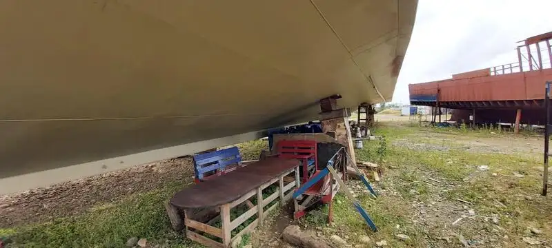 Круизное судно на продажу
