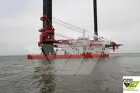 Баржа на продажу
