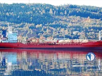 Нефтеналивной/химический танкер на продажу