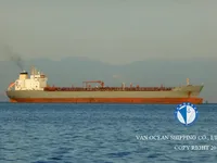 Нефтеналивной/химический танкер на продажу