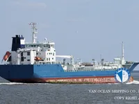 Нефтеналивной/химический танкер на продажу