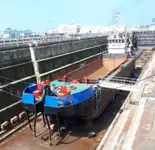 Баржа на продажу