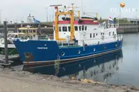 Плавающий отель на продажу