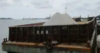 Баржа на продажу
