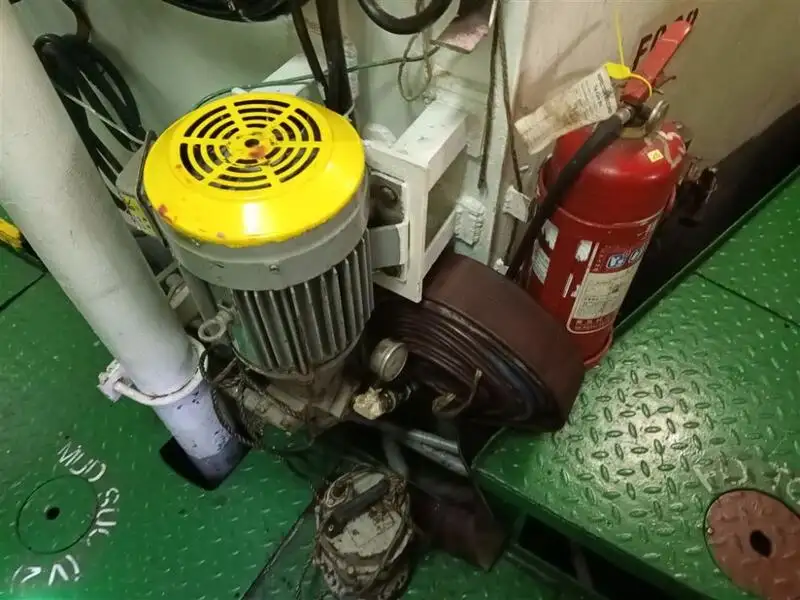 Буксир на продажу