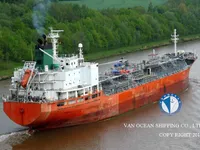 Нефтеналивной/химический танкер на продажу