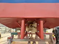 Буксир на продажу