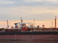 Нефтеналивной/химический танкер на продажу