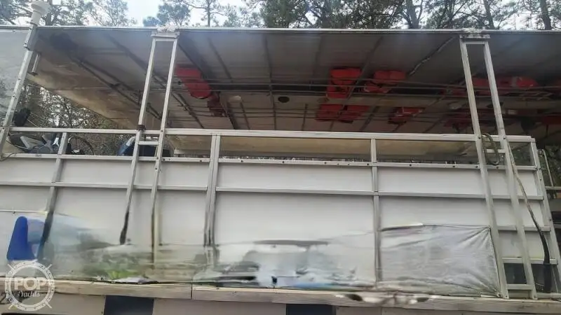 Круизное судно на продажу