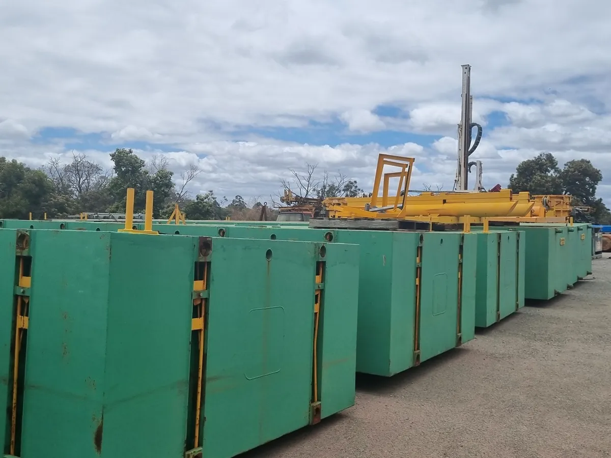 Плавучая буровая установка на продажу