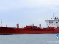 Нефтеналивной/химический танкер на продажу