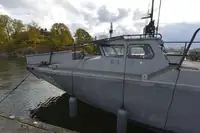 Военные корабли на продажу