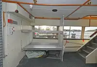 Круизное судно на продажу
