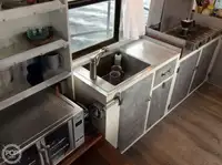 Буксир на продажу