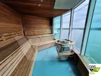 Круизное судно на продажу