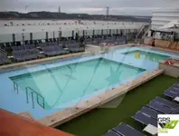 Круизное судно на продажу