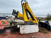Многоцелевое судно на продажу