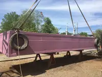 Баржа на продажу