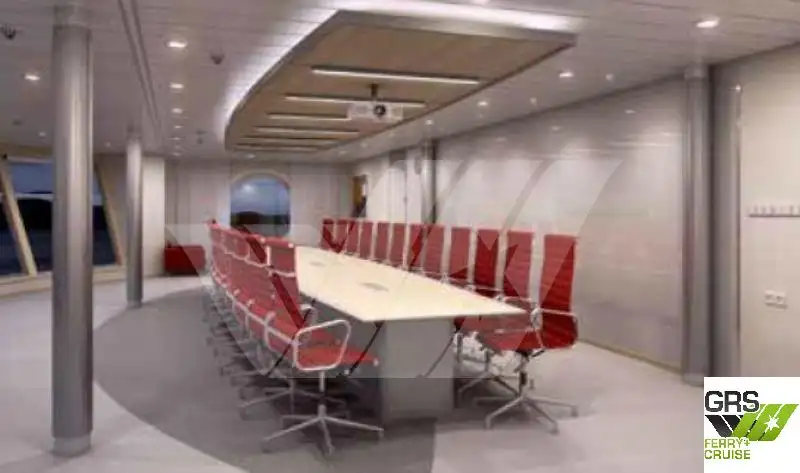 Плавучий дом на продажу