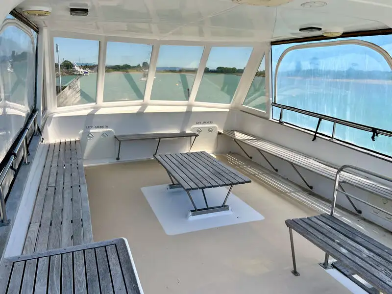 Круизное судно на продажу