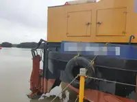 Баржа на продажу