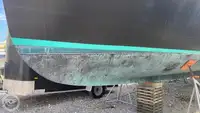 Круизное судно на продажу