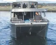 Катамаран на продажу