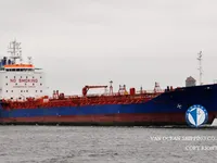 Нефтеналивной/химический танкер на продажу