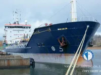 Нефтеналивной/химический танкер на продажу