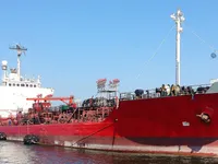 Нефтеналивной/химический танкер на продажу