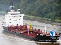 Нефтеналивной/химический танкер на продажу