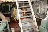 Паром на продажу