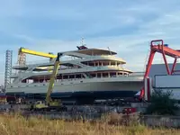 Пассажирское судно на продажу