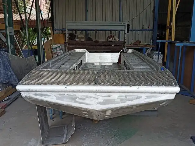 Рабочие суда на продажу