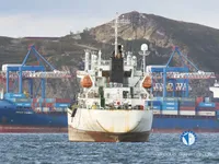 Рефрижераторное судно на продажу