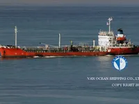 Нефтеналивной/химический танкер на продажу