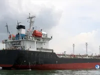 Нефтеналивной/химический танкер на продажу