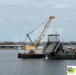 Баржа на продажу
