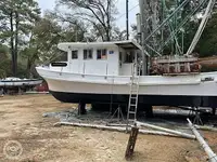 Trawler на продажу