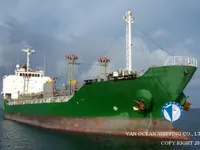Нефтеналивной/химический танкер на продажу