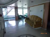 Паром на продажу
