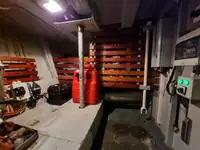 Спасательная шлюпка на продажу