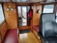 Пилотное судно на продажу