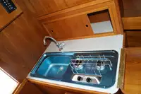 Буксир на продажу