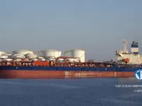 Нефтеналивной/химический танкер на продажу