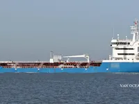 Нефтеналивной/химический танкер на продажу