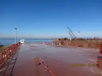 Баржа на продажу