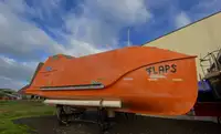 Спасательная шлюпка на продажу